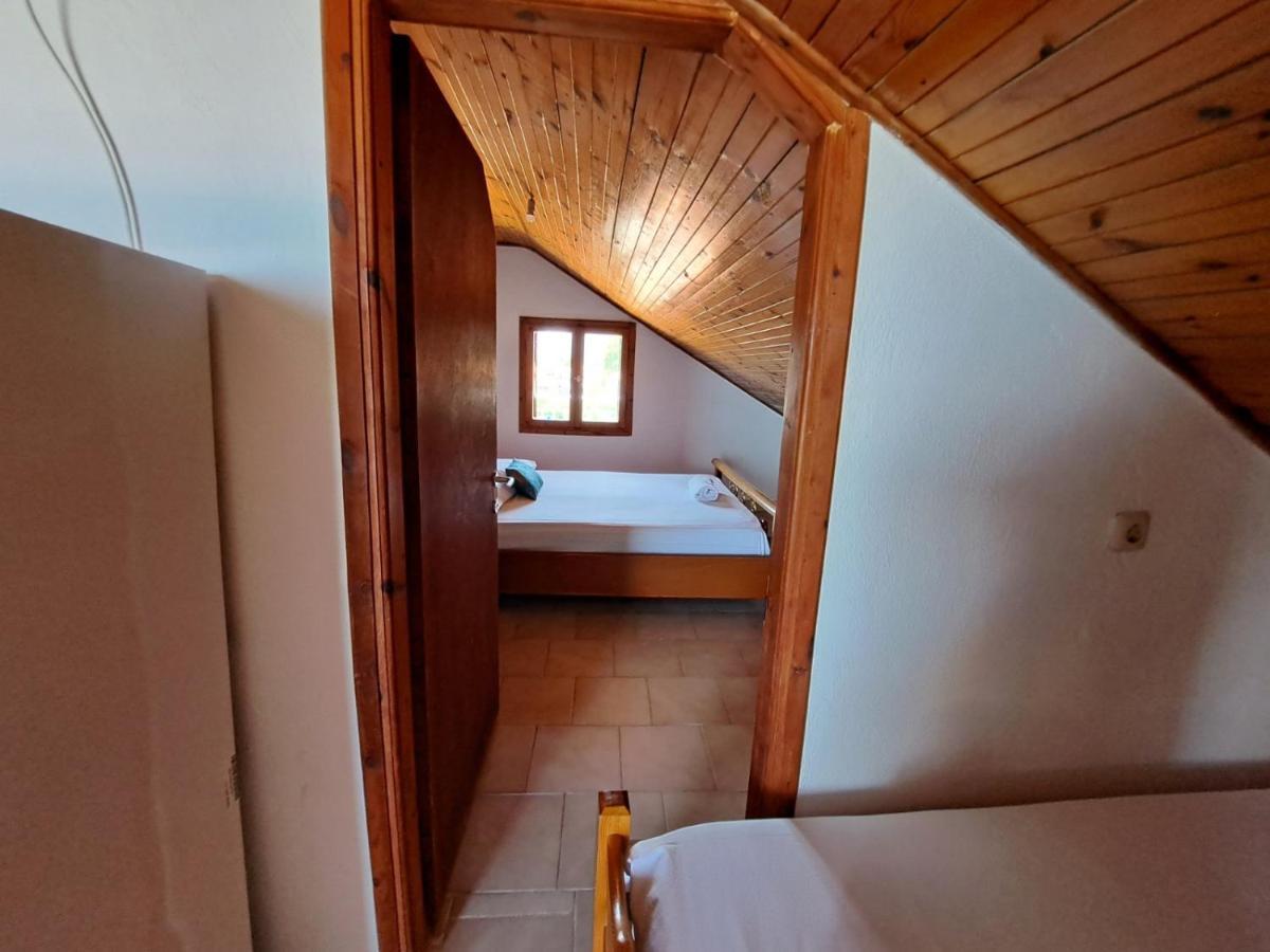 Blue Horizon Apartment Vrasná Kültér fotó
