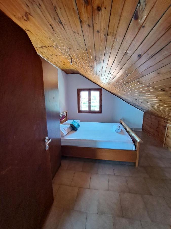 Blue Horizon Apartment Vrasná Kültér fotó